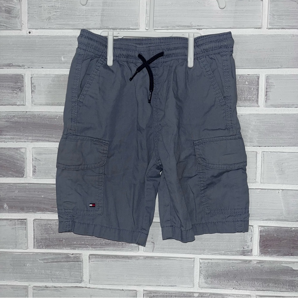 Tommy Hilfiger Men's Gray Cargo Shorts